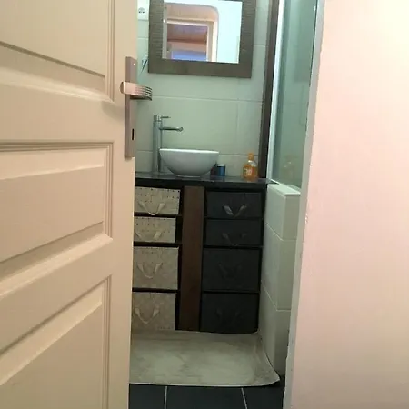 Maison De 3 Chambres Avec Jardin Clos A A 5 Km De La Plage Ferienhaus *
