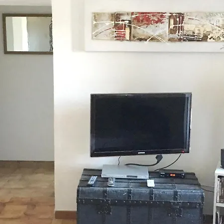 Maison De 3 Chambres Avec Jardin Clos A A 5 Km De La Plage Ferienhaus *